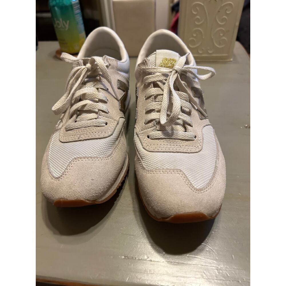 New Balance cream and gold sneakers casual glam - Picture 2 of 10